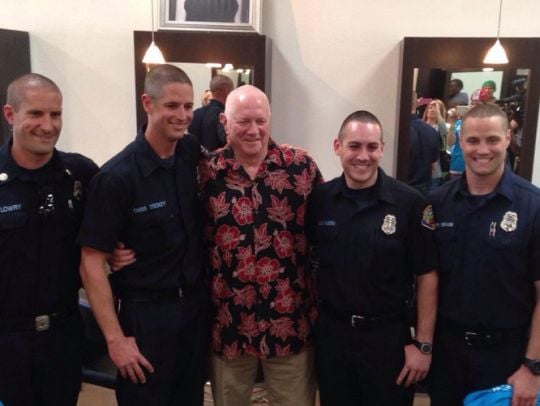 1981年，一位加利福尼亚医生日以继夜地工作，以挽救一个（3.2磅）早产男婴的生命。 恰好30年后，那个婴儿（现为医护人员/消防员）在一辆半撞车上救了医生的命。