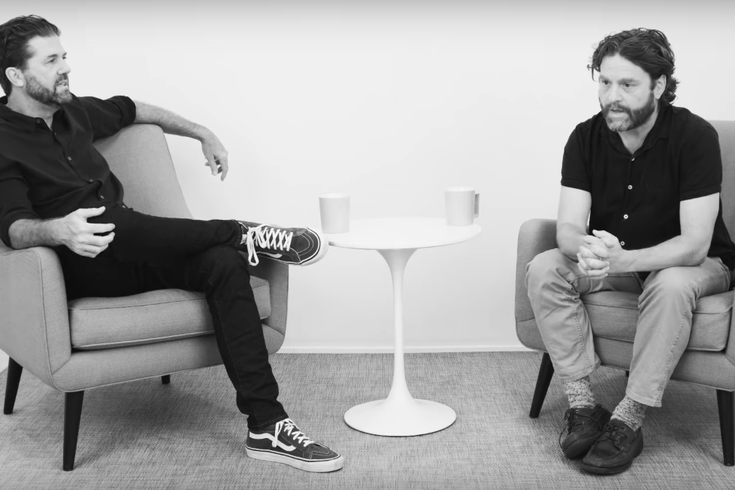 لماذا لم يقم زاك غاليفياناكيس بعمله ككاتب في Saturday Night Live؟