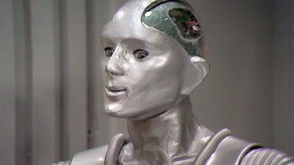 لماذا قتل المنتجون كاميليون من دكتور هو؟