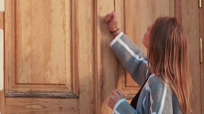 为什么菲律宾人敲别人的门会说“淘宝”？