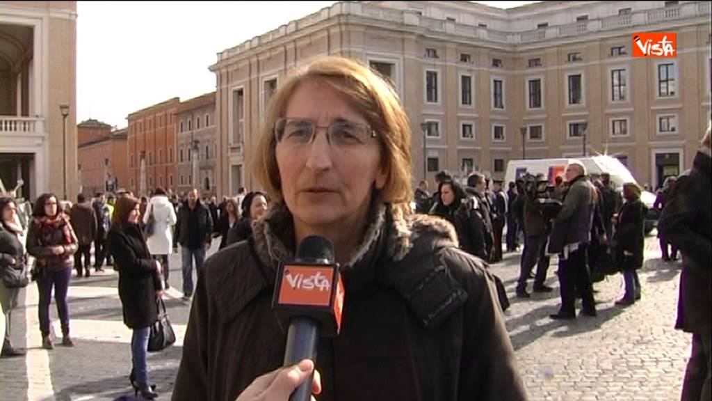 In che modo il latino ha aiutato un giornalista a rompere la storia delle dimissioni di papa Benedetto?