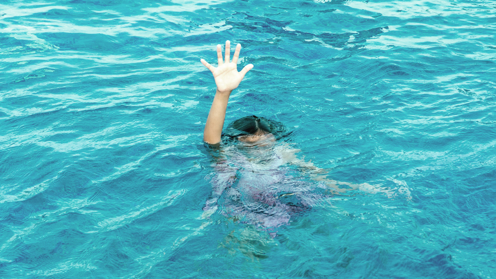 Why Does Drowning Not Look Like Drowning?