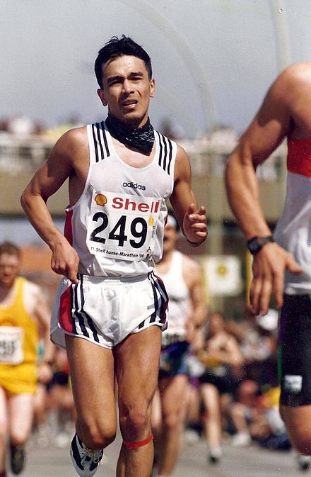 من هو عبد البصير وصقي؟