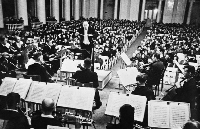 Why is Shostakovich's 7th Symphony Also Called the Leningrad Symphony?