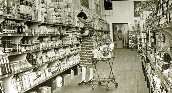 How Did the Inventor of the Shopping Cart Convince People to Use It?