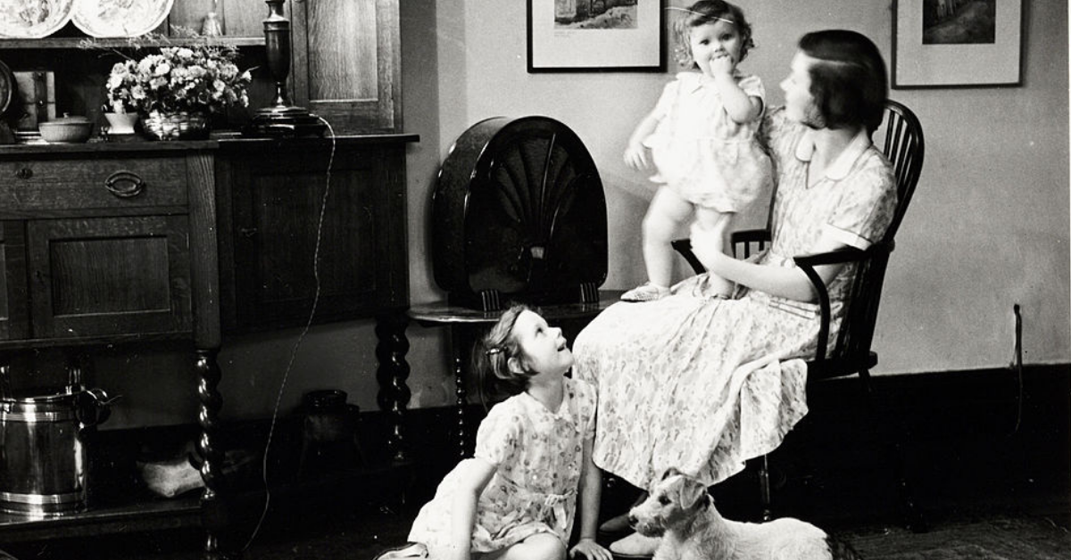 Le département américain de l'Agriculture a créé le personnage tante Sammy, pour une émission de radio pour les femmes au foyer