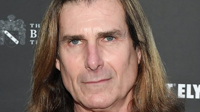 Fabio Lanzoni Sleeps in a Hyperbaric Chamber because He Believes it Reverses the Aging Process.