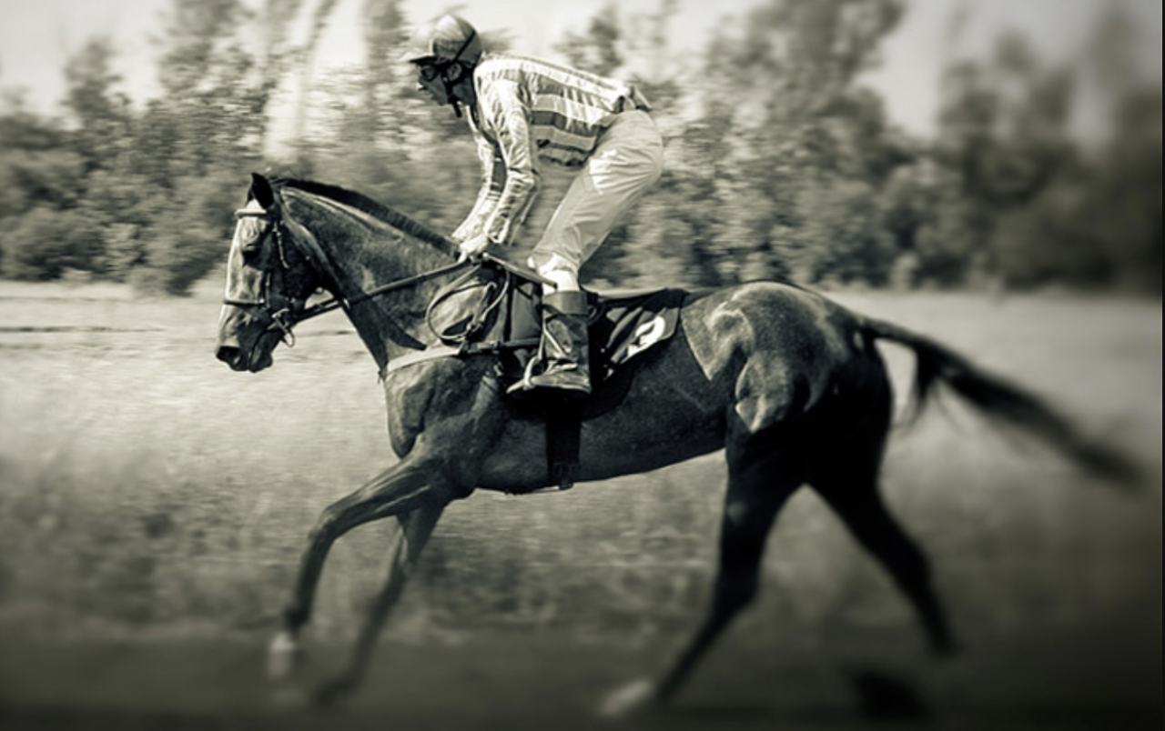 Louis Remme est monté à cheval sans escale de Sacramento à Portland en 1855, faisant la course contre les nouvelles transmises par le navire d'une banque run qui l'empêcherait de retirer son propre argent.